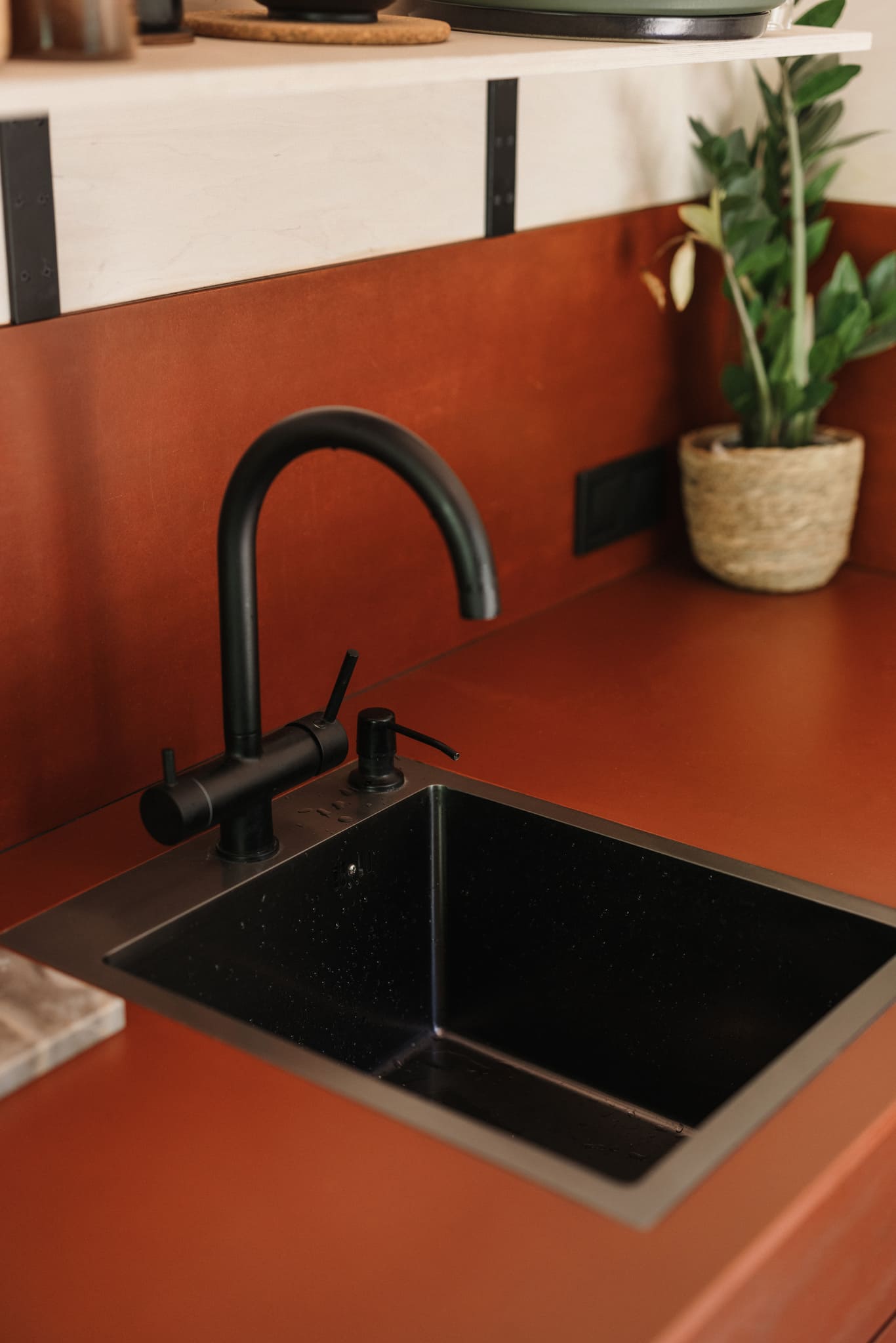 Domivka.cz M1 Standard 18